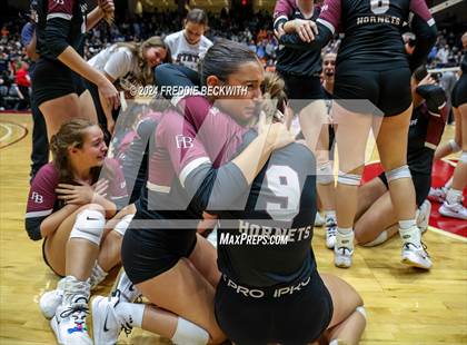 Thumbnail 2 in McKinney North vs. Flour Bluff (UIL 5A Volleyball Division I Final) photogallery.