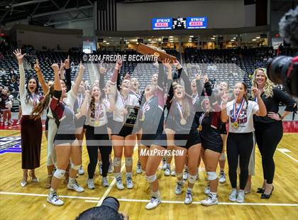 Thumbnail 2 in McKinney North vs. Flour Bluff (UIL 5A Volleyball Division I Final) photogallery.