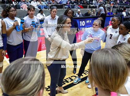 Thumbnail 1 in McKinney North vs. Flour Bluff (UIL 5A Volleyball Division I Final) photogallery.