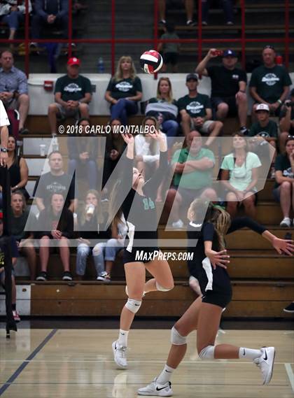 Thumbnail 2 in  Glendora vs South Torrance (CIF D3 Second Round Playoff) photogallery.