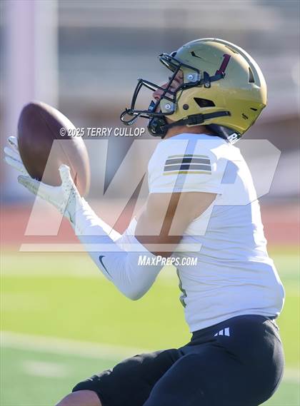 Thumbnail 3 in Juab vs. Cedar (UHSAA 3A Semi Final) photogallery.