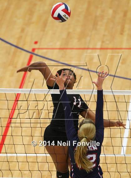 Thumbnail 3 in Lewisville @ Allen photogallery.