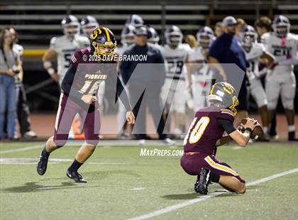 Thumbnail 2 in Camarillo @ Simi Valley photogallery.