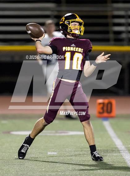 Thumbnail 3 in Camarillo @ Simi Valley photogallery.