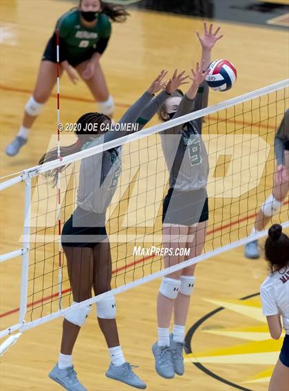 Thumbnail 3 in Reagan [Ronald] vs Madison photogallery.