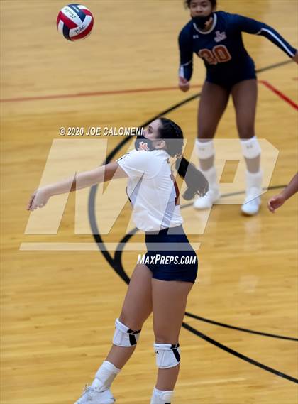 Thumbnail 1 in Reagan [Ronald] vs Madison photogallery.