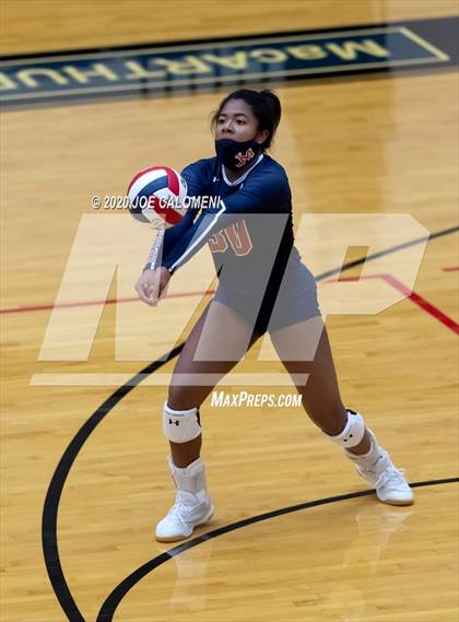 Thumbnail 3 in Reagan [Ronald] vs Madison photogallery.