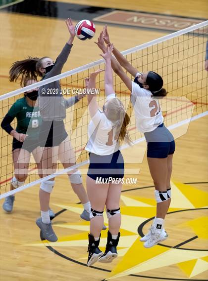 Thumbnail 3 in Reagan [Ronald] vs Madison photogallery.