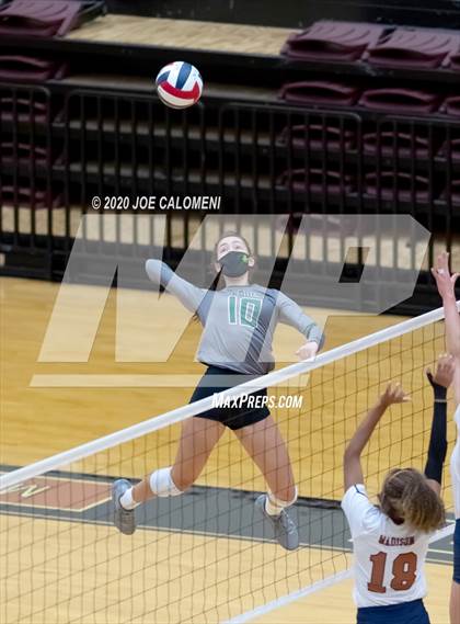 Thumbnail 1 in Reagan [Ronald] vs Madison photogallery.