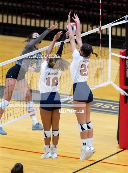 Thumbnail 1 in Reagan [Ronald] vs Madison photogallery.