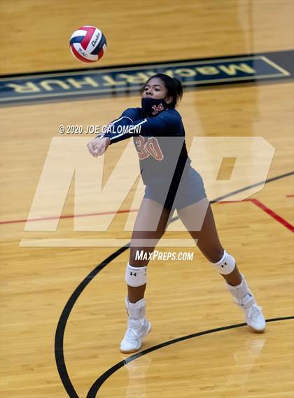 Thumbnail 1 in Reagan [Ronald] vs Madison photogallery.