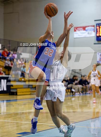 Thumbnail 1 in Jay County @ Woodlan photogallery.
