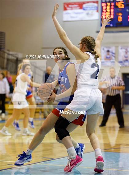 Thumbnail 2 in Jay County @ Woodlan photogallery.