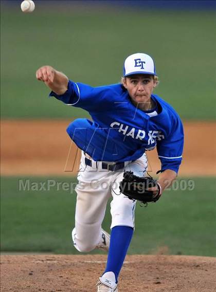 Thumbnail 1 in El Toro vs. Mater Dei (Anderson Bat Classic) photogallery.