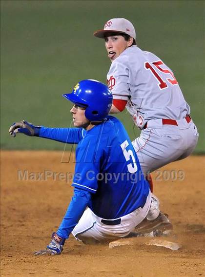 Thumbnail 1 in El Toro vs. Mater Dei (Anderson Bat Classic) photogallery.