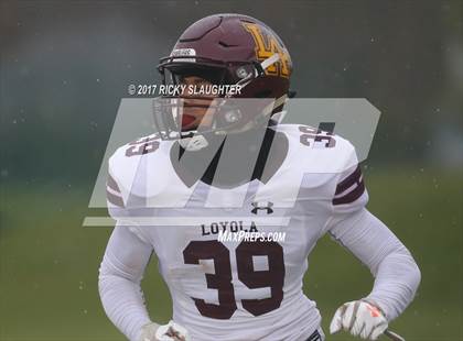Thumbnail 3 in Edwardsville vs. Loyola Academy photogallery.