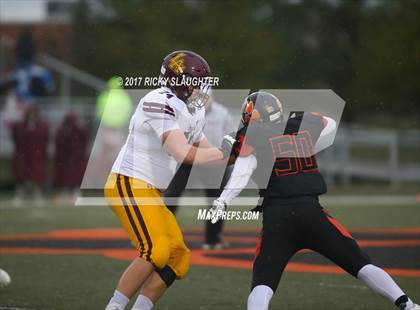 Thumbnail 3 in Edwardsville vs. Loyola Academy photogallery.