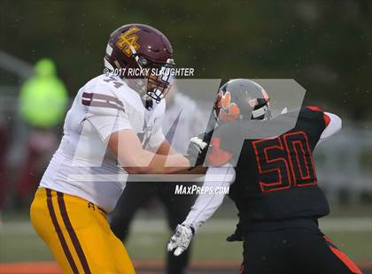 Thumbnail 2 in Edwardsville vs. Loyola Academy photogallery.