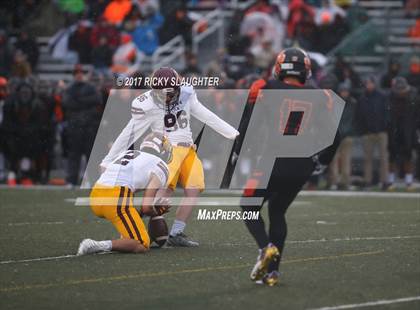 Thumbnail 3 in Edwardsville vs. Loyola Academy photogallery.