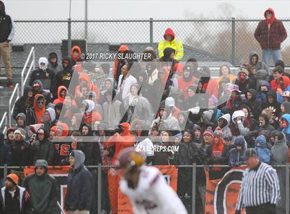 Thumbnail 3 in Edwardsville vs. Loyola Academy photogallery.