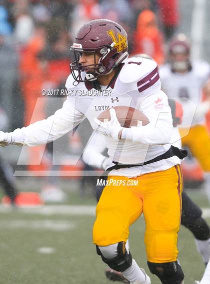 Thumbnail 1 in Edwardsville vs. Loyola Academy photogallery.