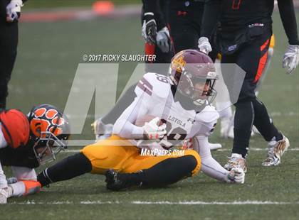 Thumbnail 2 in Edwardsville vs. Loyola Academy photogallery.