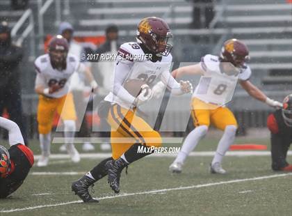 Thumbnail 3 in Edwardsville vs. Loyola Academy photogallery.