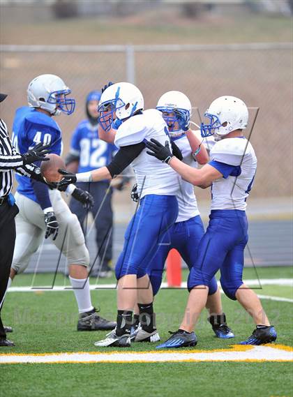 Thumbnail 1 in Hilbert vs. Glenwood City (WIAA D7 Level 4 Playoffs Sectional Final)  photogallery.