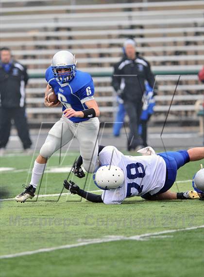 Thumbnail 1 in Hilbert vs. Glenwood City (WIAA D7 Level 4 Playoffs Sectional Final)  photogallery.