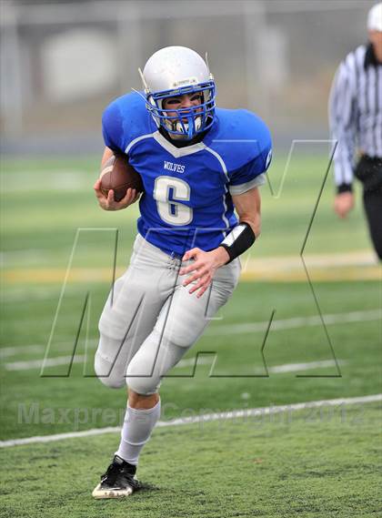 Thumbnail 2 in Hilbert vs. Glenwood City (WIAA D7 Level 4 Playoffs Sectional Final)  photogallery.