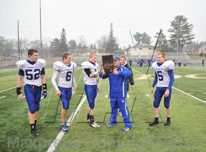 Thumbnail 1 in Hilbert vs. Glenwood City (WIAA D7 Level 4 Playoffs Sectional Final)  photogallery.