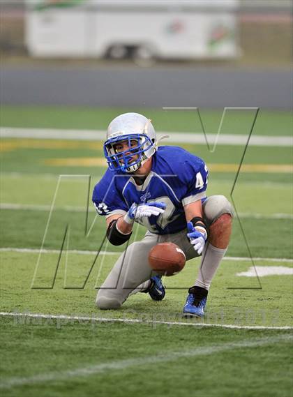 Thumbnail 1 in Hilbert vs. Glenwood City (WIAA D7 Level 4 Playoffs Sectional Final)  photogallery.