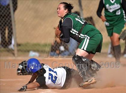 Thumbnail 3 in Nogales @ Diamond Ranch photogallery.