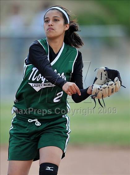 Thumbnail 1 in Nogales @ Diamond Ranch photogallery.