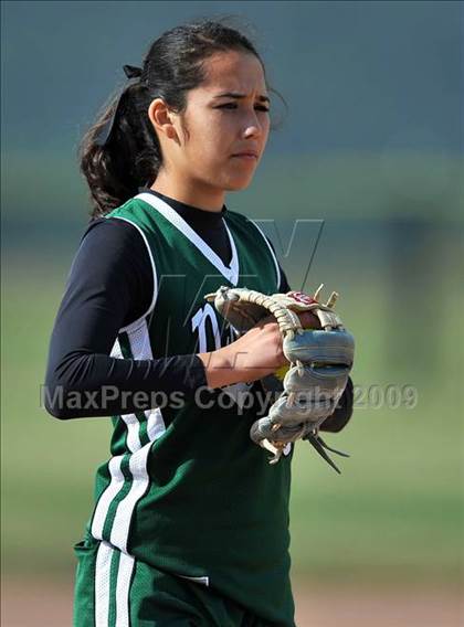 Thumbnail 1 in Nogales @ Diamond Ranch photogallery.