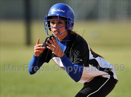 Thumbnail 3 in Nogales @ Diamond Ranch photogallery.