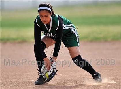 Thumbnail 2 in Nogales @ Diamond Ranch photogallery.