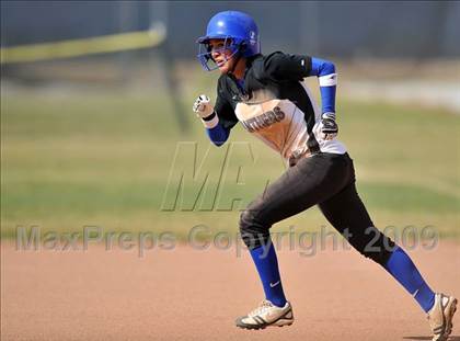 Thumbnail 2 in Nogales @ Diamond Ranch photogallery.