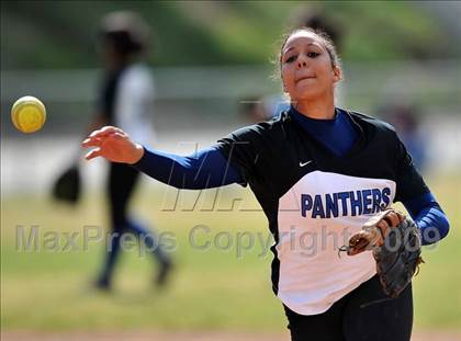 Thumbnail 2 in Nogales @ Diamond Ranch photogallery.