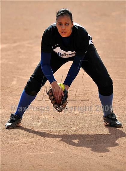 Thumbnail 1 in Nogales @ Diamond Ranch photogallery.