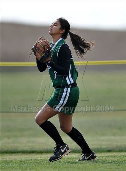 Thumbnail 3 in Nogales @ Diamond Ranch photogallery.