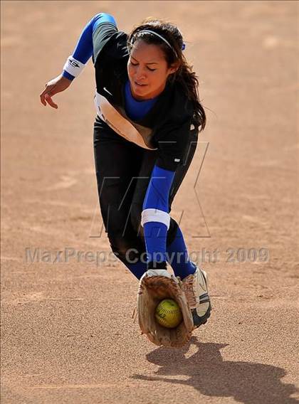 Thumbnail 1 in Nogales @ Diamond Ranch photogallery.