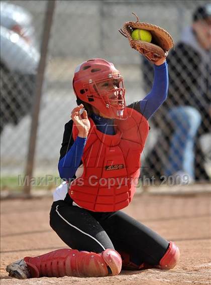 Thumbnail 2 in Nogales @ Diamond Ranch photogallery.