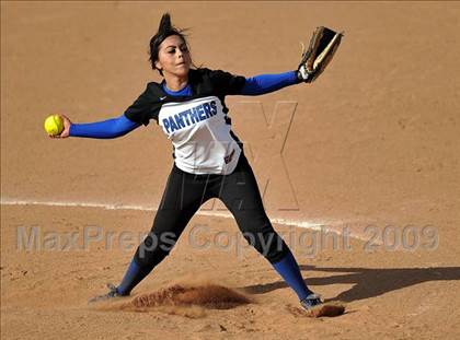 Thumbnail 2 in Nogales @ Diamond Ranch photogallery.