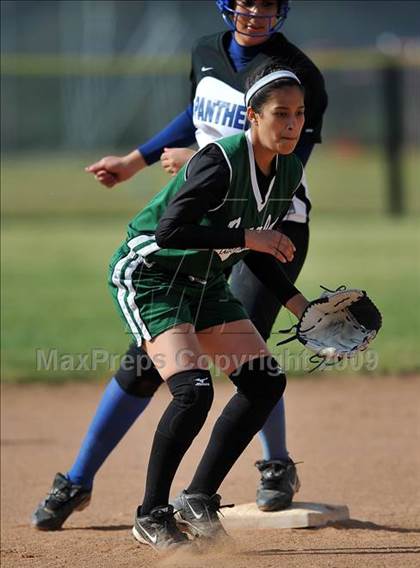 Thumbnail 3 in Nogales @ Diamond Ranch photogallery.