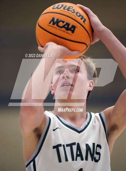 Thumbnail 1 in Hillcrest @ Olympus (Utah Autism Holiday Classic) photogallery.