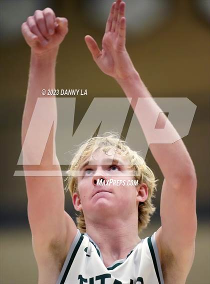 Thumbnail 2 in Hillcrest @ Olympus (Utah Autism Holiday Classic) photogallery.