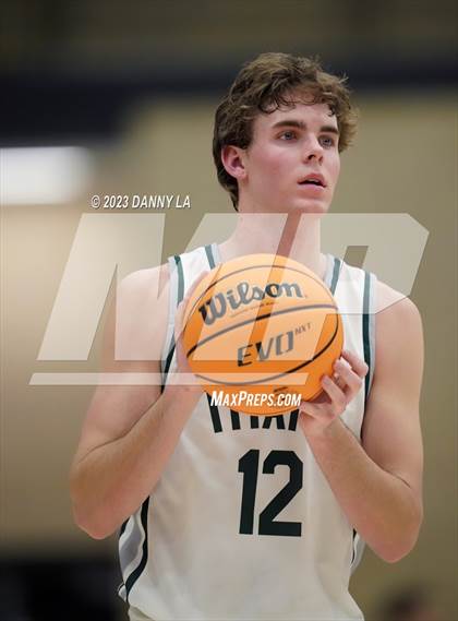 Thumbnail 1 in Hillcrest @ Olympus (Utah Autism Holiday Classic) photogallery.