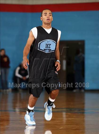 Thumbnail 1 in Lubbock vs Lawton (Texas-Oklahoma Shootout) photogallery.