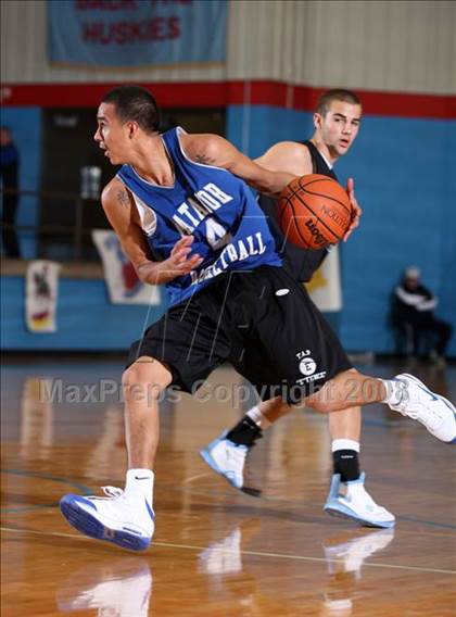 Thumbnail 3 in Lubbock vs Lawton (Texas-Oklahoma Shootout) photogallery.